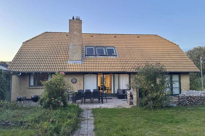 Ferienhaus für 16 Personen, mit Garten und Terrasse - 1