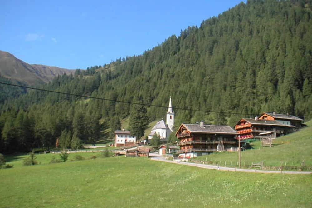 Ganze Wohnung, Ferienwohnung Daniela Mair - Ferienwohnung Berg 1 in Villgratner Berge, Innervillgraten