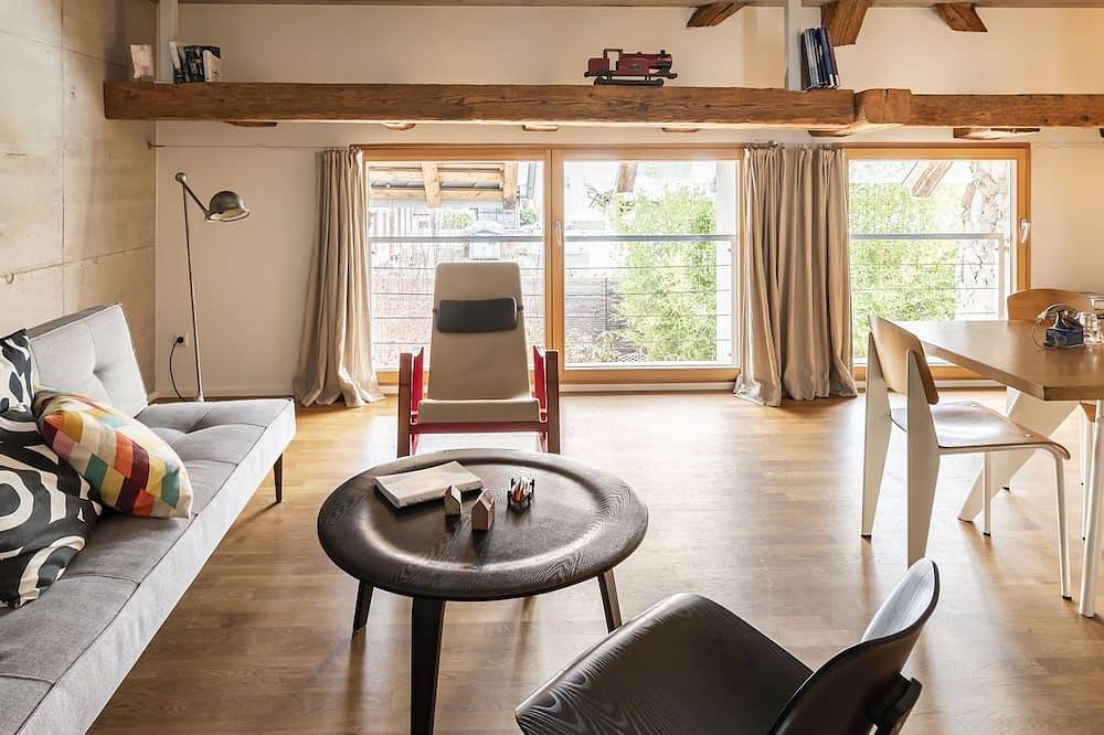 Ganze Wohnung, Friz 6, Apartment im Loft-Stil in Gundelfingen, Südschwarzwald