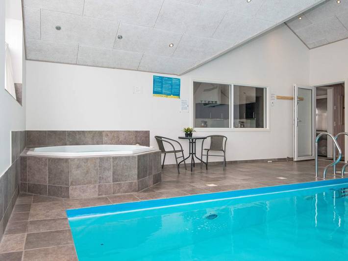 Ferienhaus für 16 Personen, mit Whirlpool und Terrasse sowie Pool und Sauna auf Rømø - 2
