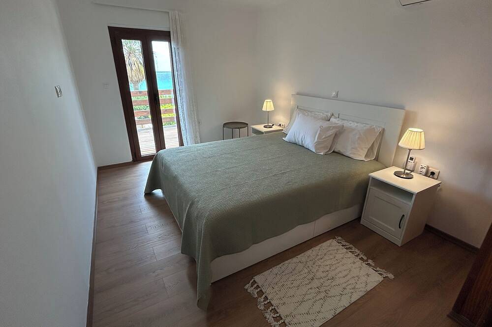 Tranquil 2-bedroom villa in Evia with Wifi, Ac in Euböa