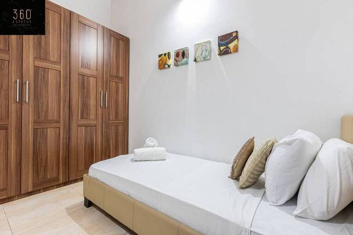 Ganze Wohnung, Seafront - Top Location, Top floor with Wifi & Ac in Valletta, Insel Malta