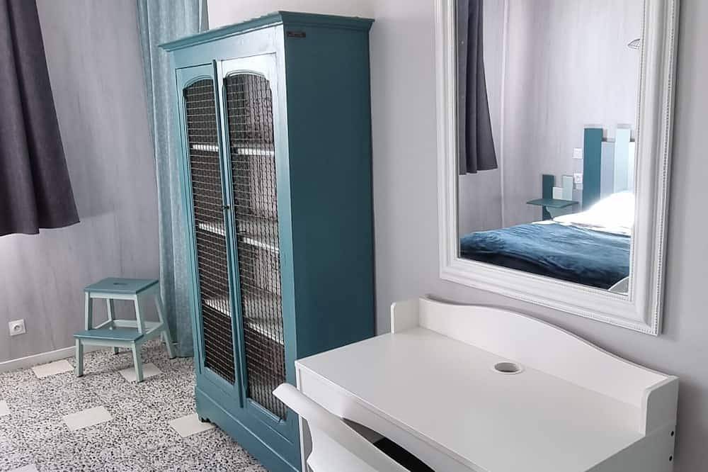 Ganze Wohnung, Calm Geräumige Wohnung nahe der Innenstadt in Avignon, Vaucluse