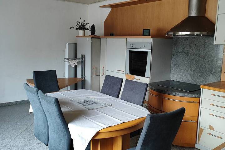 Ferienwohnung für 8 Personen in Butzbach