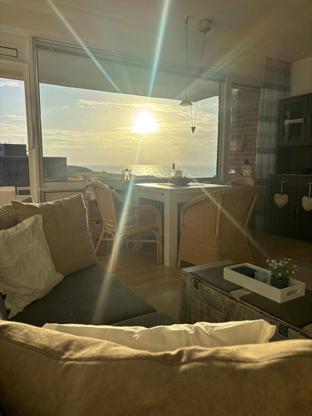 Ganze Wohnung, Neu  Neu  Neu  Neu  Neu  Neu !!!!!

Watt'n Glück, dass wir jetzt auch diese Ferienwohnung für euch in der Vermietung haben. in Wyk auf Föhr (Stadt), Wyk auf Föhr