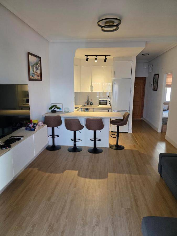 Ganze Wohnung, Bungalow with Patio in Torrevieja, Costa Blanca
