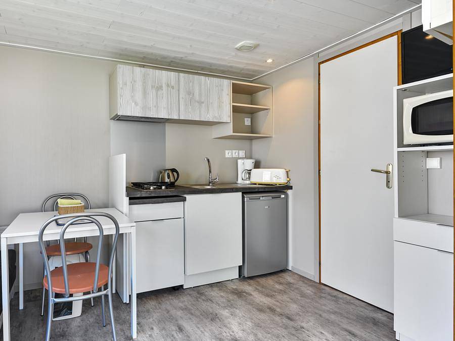 Camping La Brande - Chalet 2 personen - "Flucht" in Le Château-d'Oléron, Côte de Beauté
