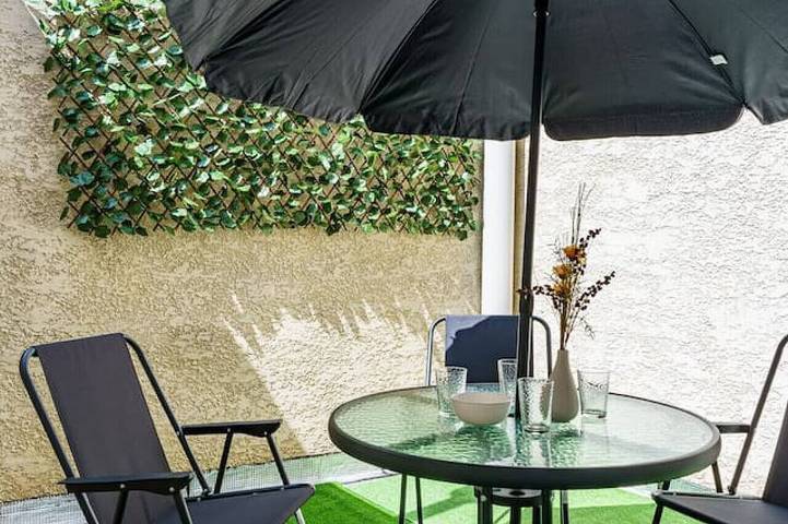 Location de vacances pour 2 personnes, avec jardin à Saint-Quentin