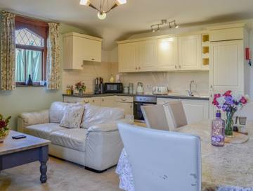Cottage for 16 People in Cumbria, North West England, Photo 4