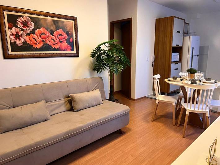 Casas e apartamentos de temporada para 4 pessoas, com jardim e piscina em Caruaru