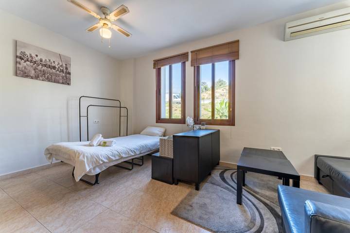 Ganze Wohnung, Ct 144 - La Cala Boulevard - Studio I in Playa de La Cala - El Torreón (Mijas), Mijas