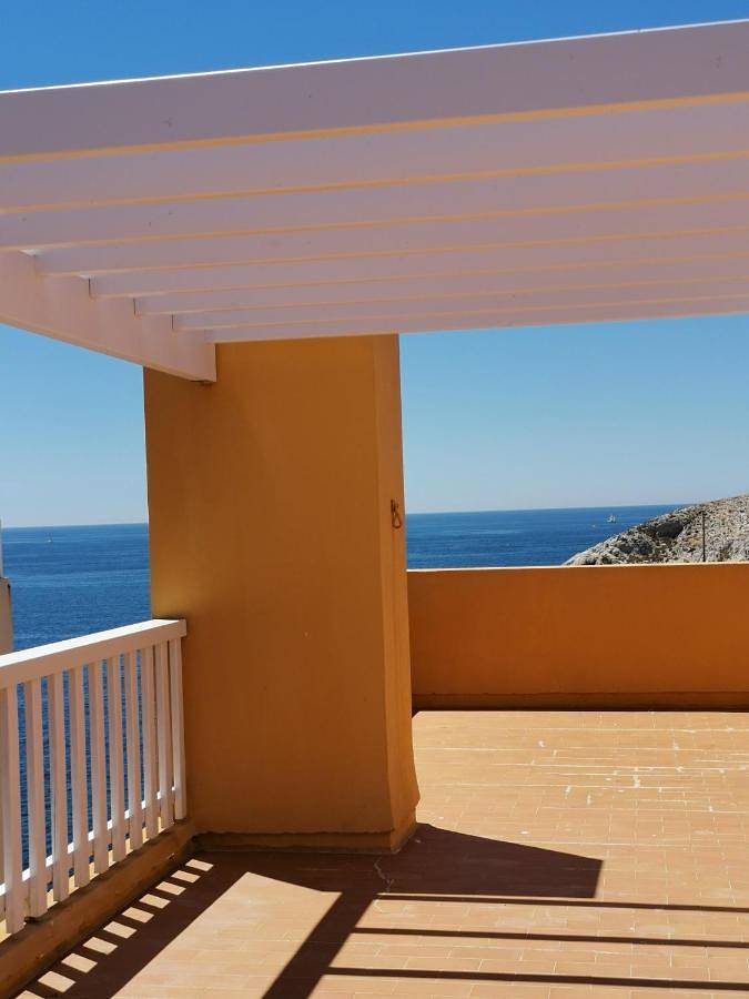 Gîte pour 8 personnes, avec vue et terrasse dans Iles Du Frioul - 3