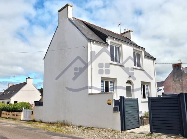 Gîte pour 6 personnes, avec terrasse et jardin
