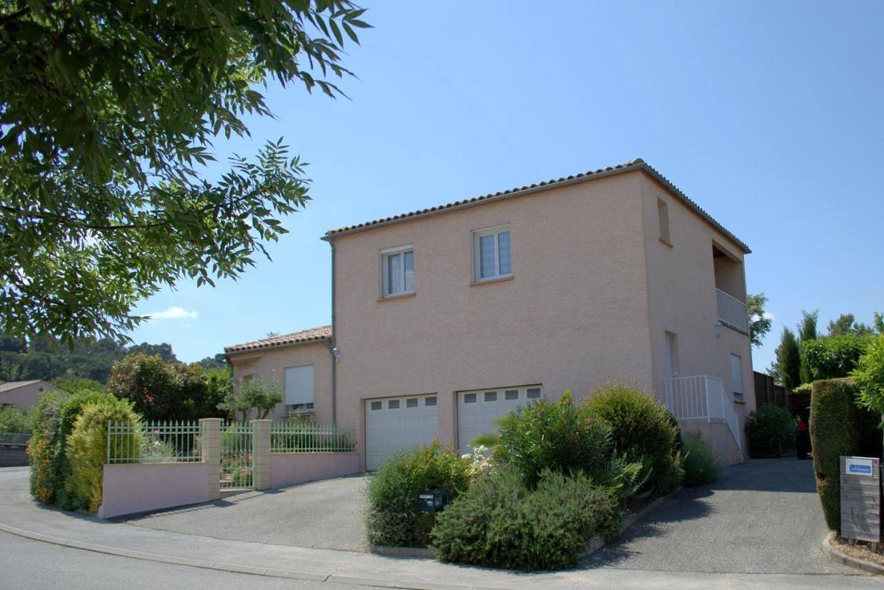 Appartement entier, Gîte L'Orée du Lac in Carcassonne, Région de Carcassonne