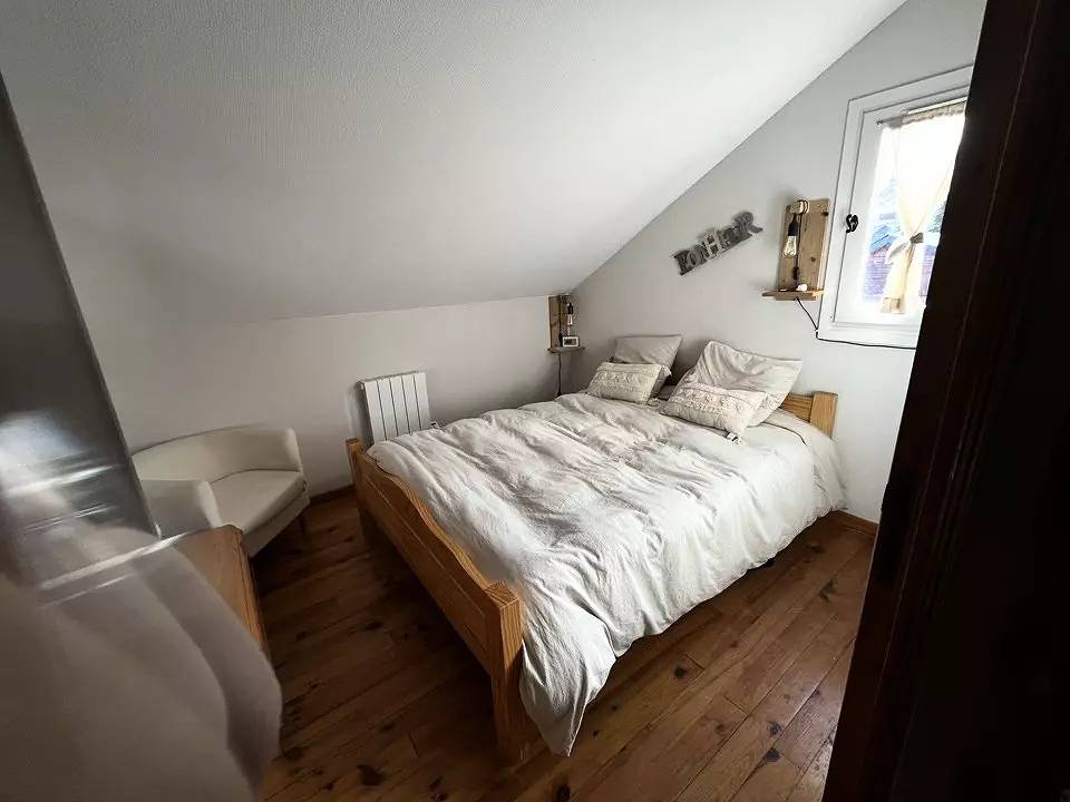 Ganze Wohnung, Ferienwohnung 5 Personen in einem Chalet mit Seeblick. in Les Angles, Parc naturel régional des Pyrénées catalanes