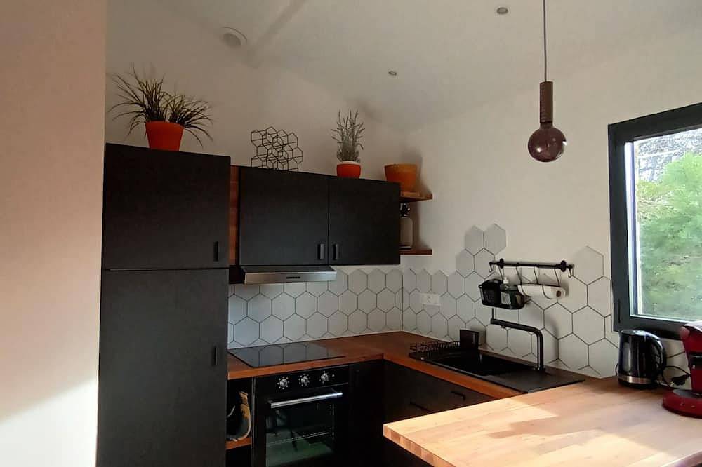Charming maisonette near Lyon, Groupama Stadium, Eurexpo, T Exupéry airport in Genas, Lyon et ses environs