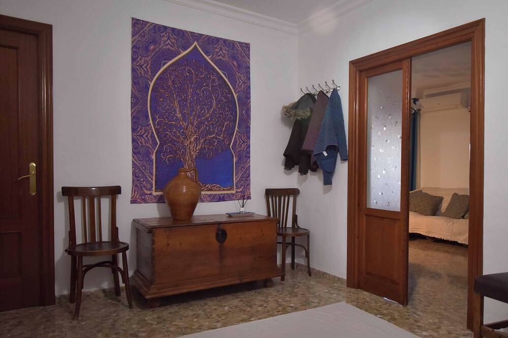 Entire apartment, Centrally located ground floor apartment with superb views in Álora, Málaga Province