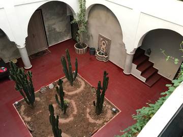 Maison d’hôte pour 2 personnes, avec terrasse ainsi que piscine et sauna à Marrakech