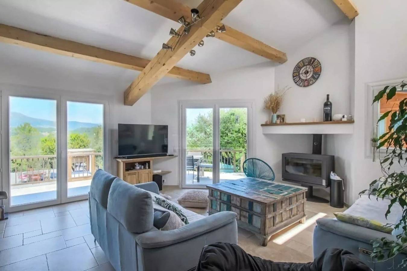 Villa für 8 Personen mit Whirlpool in Villeneuve-Loubet, Cannes und Umgebung