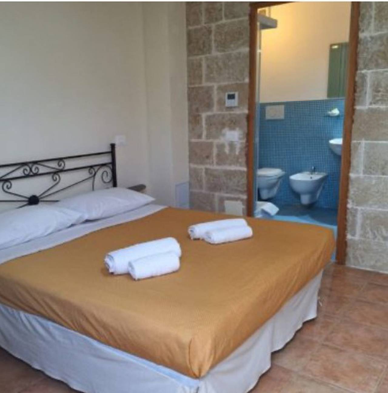 Camera 'Residenze Uliveto - Residenza 8' con piscina condivisa, terrazza privata e aria condizionata in Nardò (comune), Golfo di Taranto