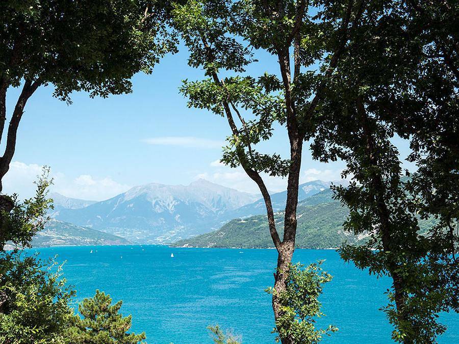 Camping L'Ecrin du Lac - Apartment 10 persons in Chorges, Écrins National Park