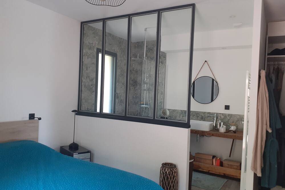 Maison dans un espace de verdure à proximité d'Uzès-Gard in Cavillargues, Région de Nîmes