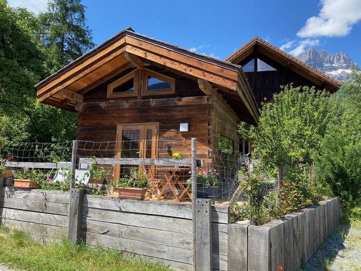 Casa rural para 2 personas, con terraza además de vistas y jardín, Familias con niños - 1