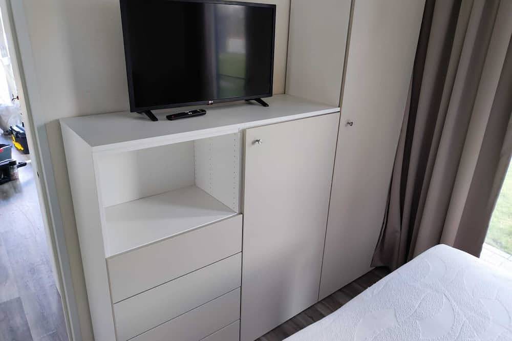 Kinderfreundliches Ferienhaus Chaletpark Süsel - direkt bei der Wakeboardanlage in Süsel, Ostholstein