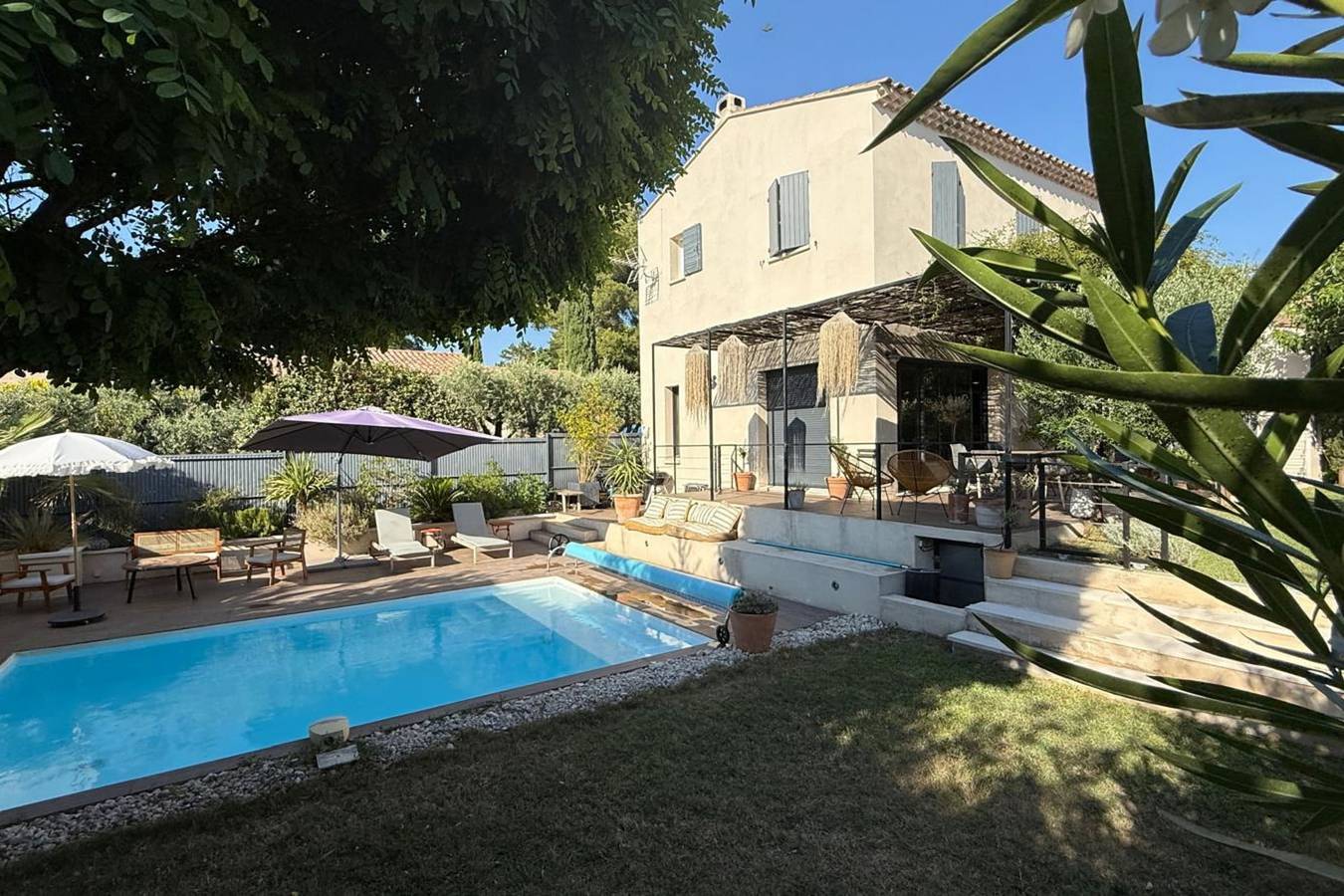Villa Caladou - private swimming pool in Lagnes, Parc naturel régional du Luberon