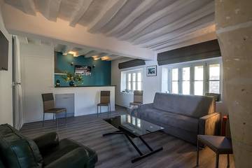 Gîte pour 4 personnes, avec jardin et piscine dans Rou-Marson