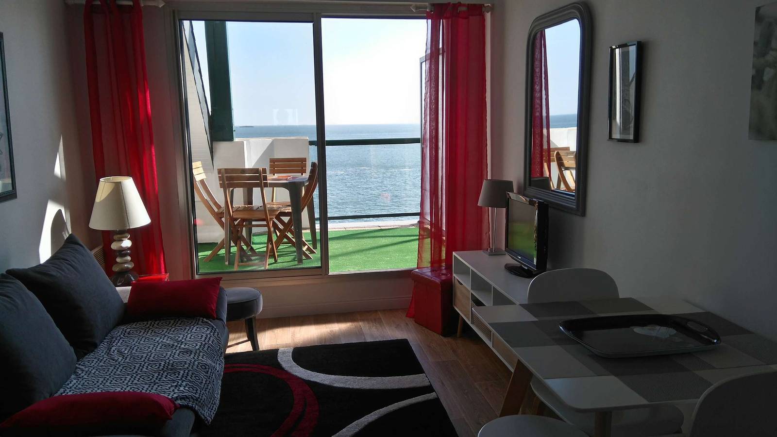 Appartement de vacances entier, Pornichet Face Mer Acces Direct A La Plage in Pornichet, Côte d'Amour