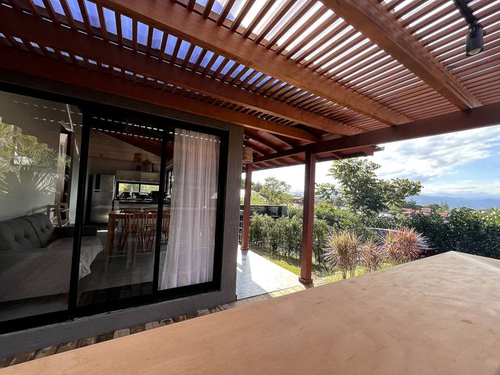 Casa vacanza per 4 persone, con giardino, adatto a famiglie con bambini - 1