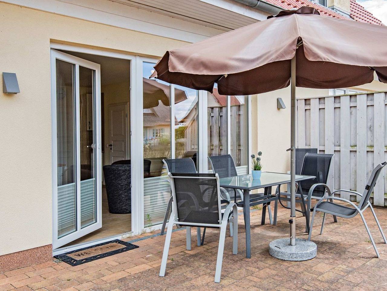 Ferienhaus Angela 2 - Modernes Ferienhaus im Grünen mit Terrasse – ideal für Familien & Naturfreunde in Gothensee, Korswandt