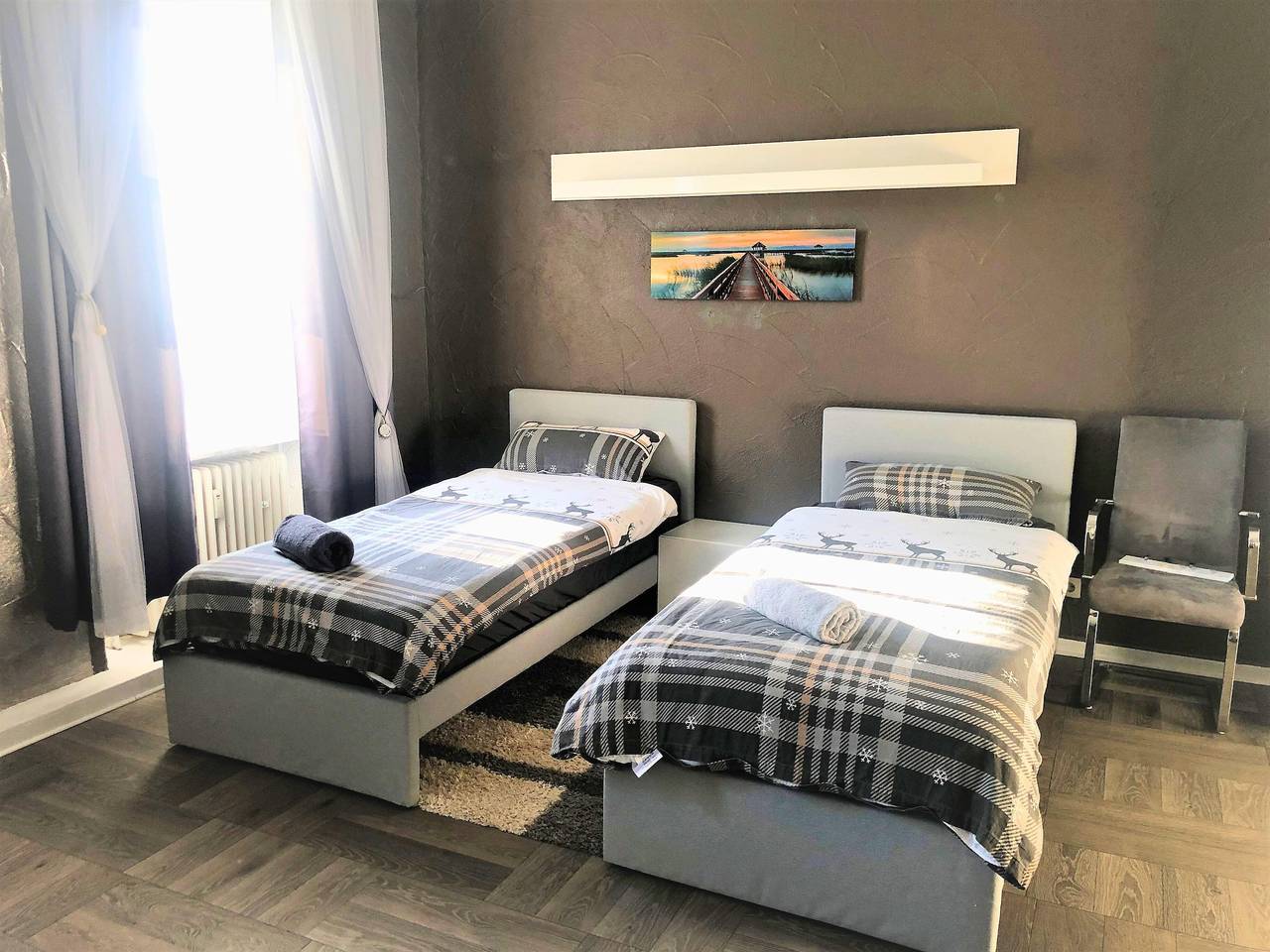 Ganze Wohnung, Apartment in Pellingen mit Parkplatz in Pellingen, Landkreis Trier-Saarburg