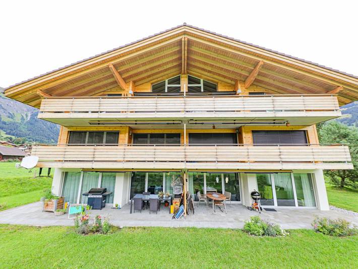 Ferienwohnung für 4 Personen, mit Balkon in Lenk