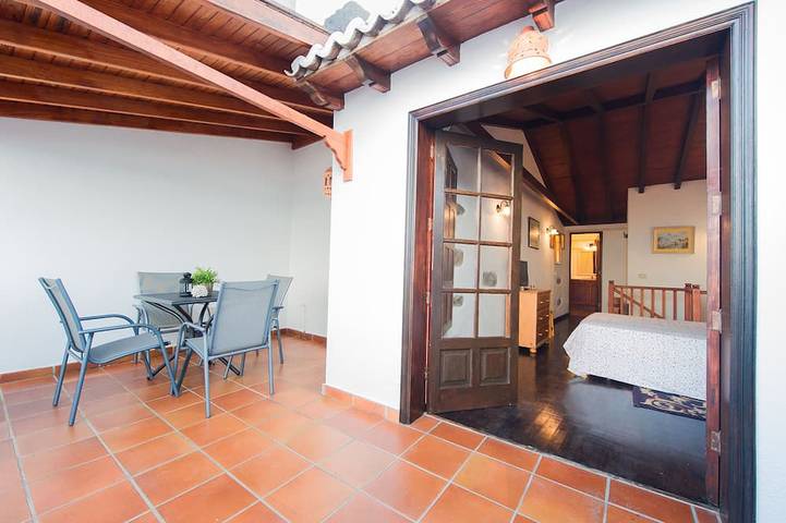 Entire apartment, Villa Delfines (Adults only) - Relax in nature with oceanviews terrace in Agulo (municipality), La Gomera