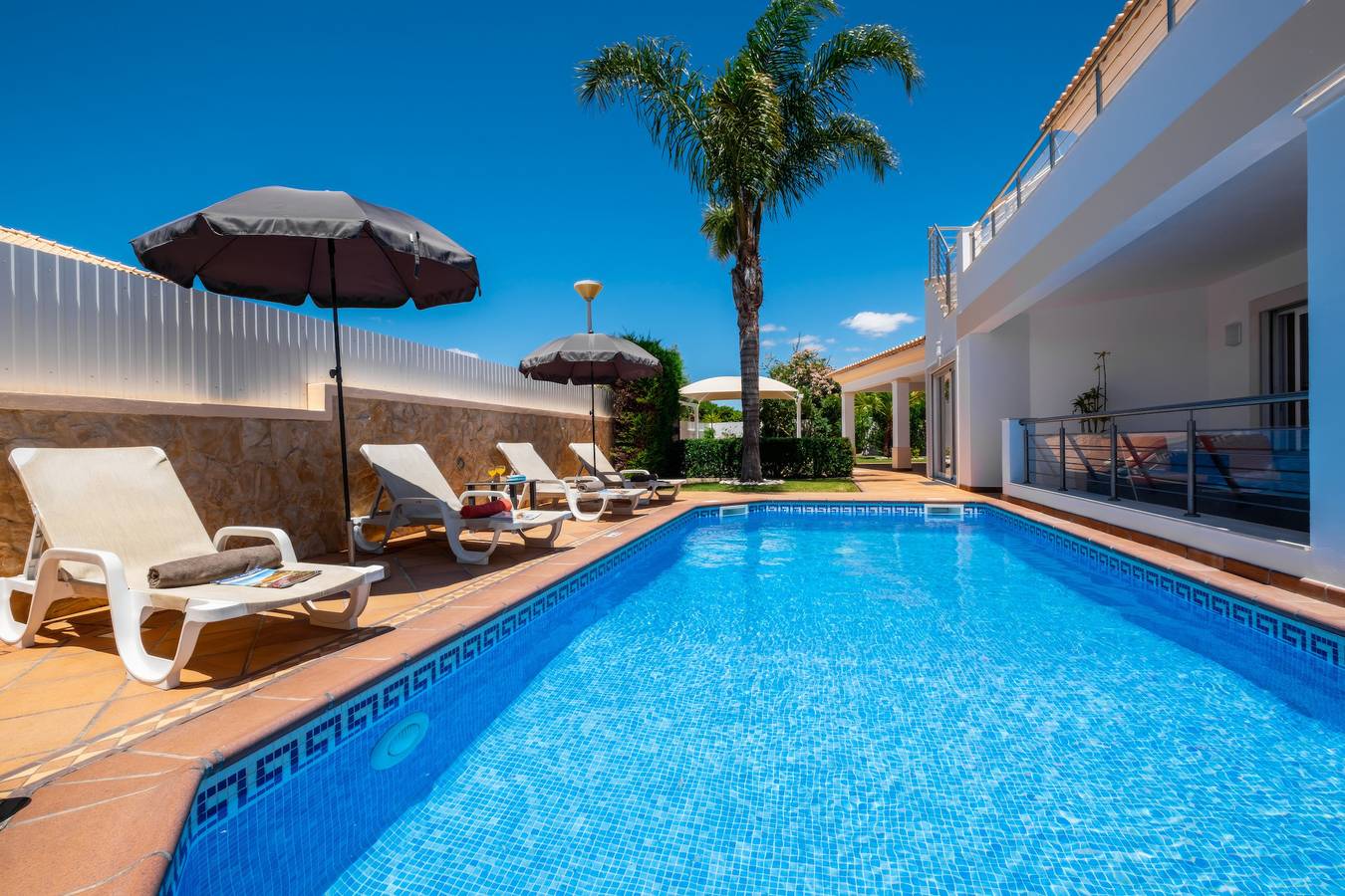 Villa Laguna in Albufeira, Faro District