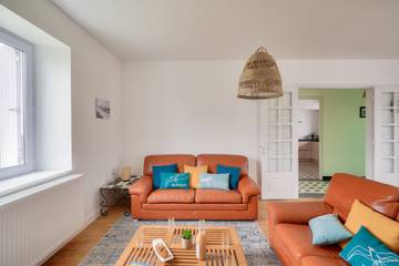 Gîte pour 6 personnes, avec jardin à Plonéour-Lanvern