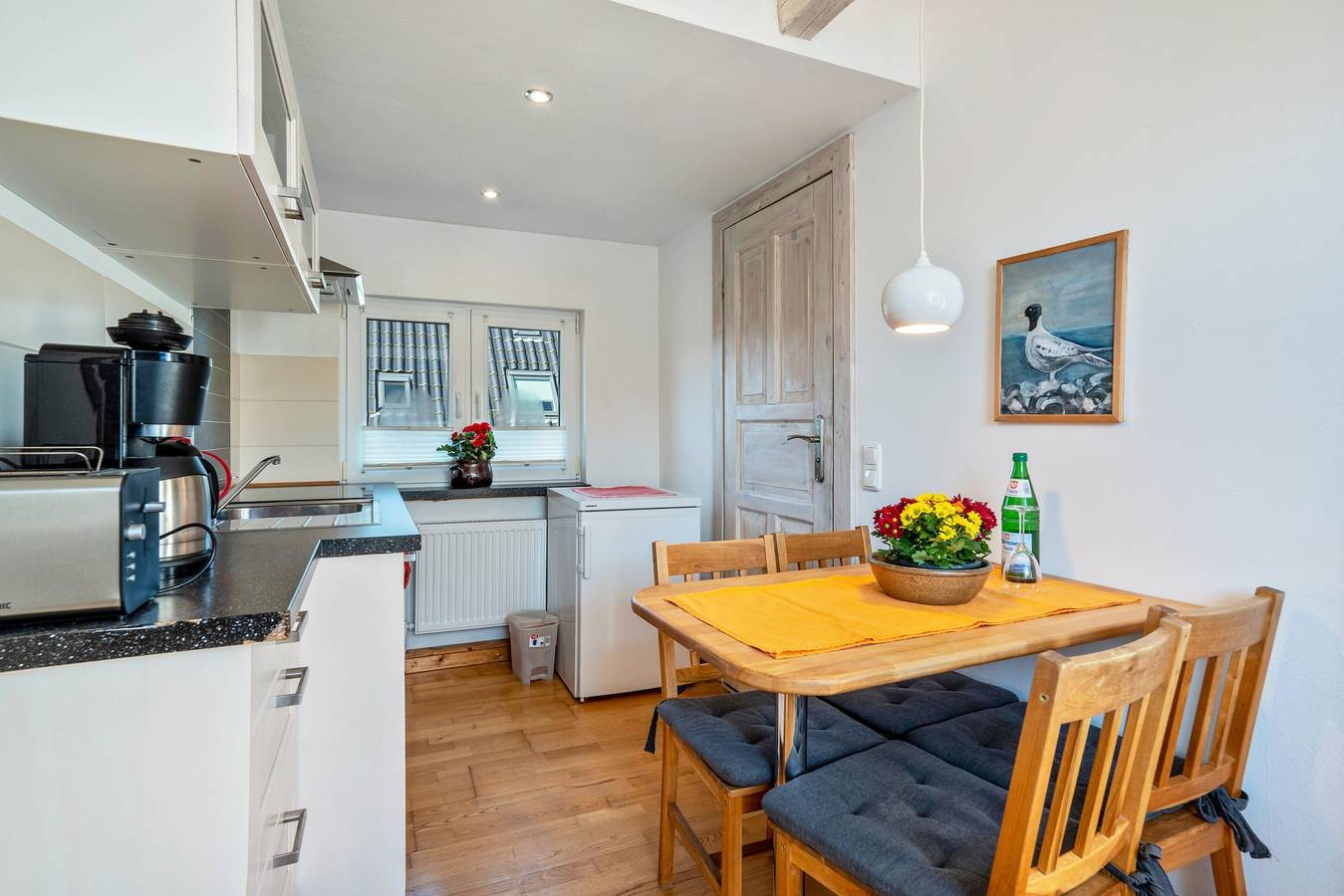 Ganze Wohnung, Ferienwohnung 'Öko Fewo Lachmöwe' mit Balkon und Wi-Fi in Kieler Förde, Kiel