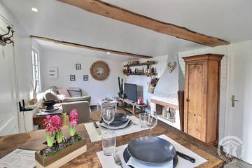 Gîte pour 2 personnes, avec terrasse et jardin ainsi que jacuzzi et sauna en Cotes-d'Armor