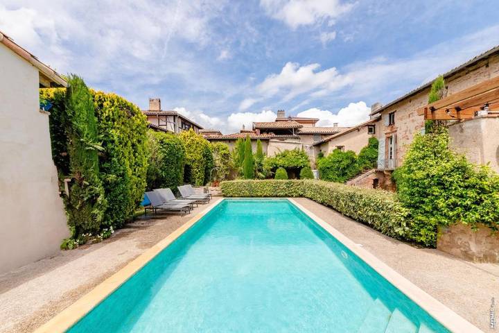 Location de vacances pour 14 personnes, avec piscine et jardin à Lisle-sur-Tarn - 3
