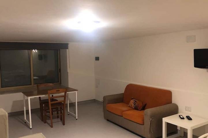 Location de vacances pour 3 personnes, avec jacuzzi dans Maddaloni