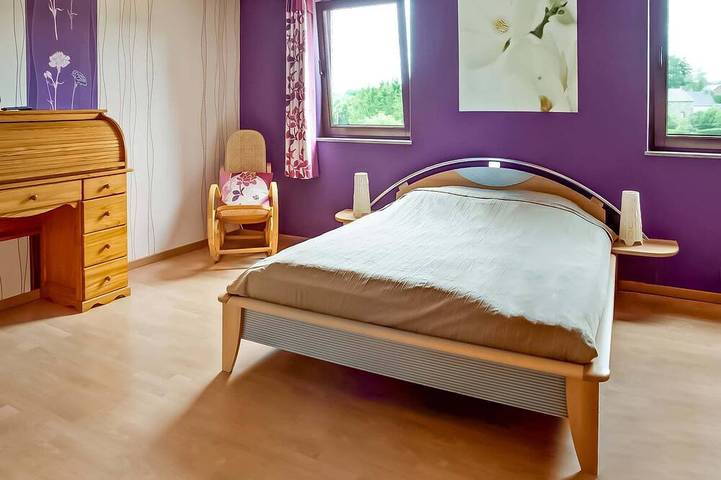 Location de vacances pour 8 personnes, avec terrasse ainsi que jardin et piscine à Hamoir - 3