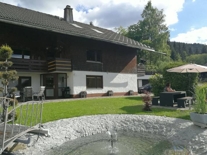 Hütte für 6 Personen, mit Terrasse in Feldberg