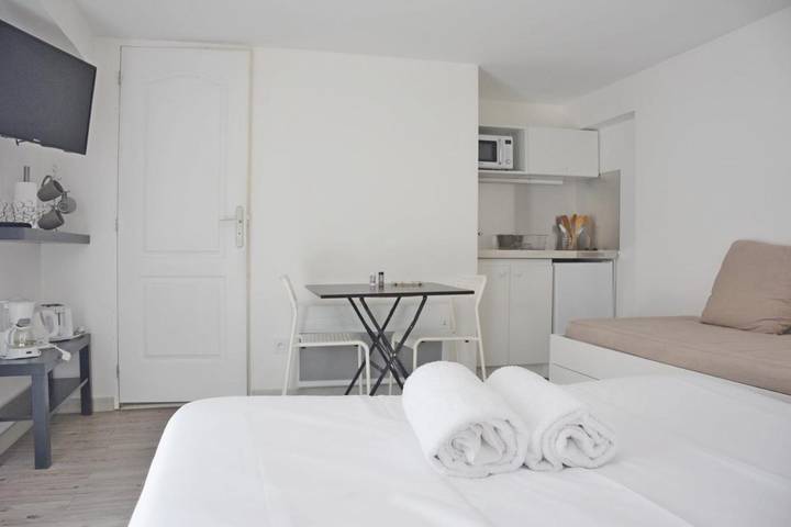 Gîte pour 3 personnes, avec jardin, animaux acceptés à Fondettes