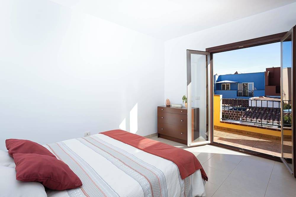 Villa Calma Rock And Sea in Punta del Hidalgo, San Cristóbal de La Laguna