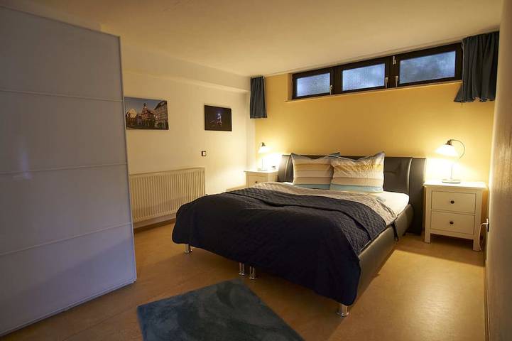 Ferienwohnung für 3 Personen, mit Whirlpool und Terrasse sowie Garten in Waiblingen