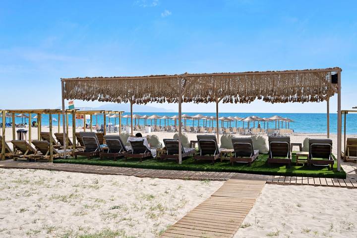Studio für 4 Personen, mit Balkon und Garten sowie Kinderpool in Preveza Regionalbezirk