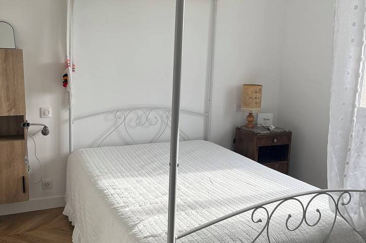 Location de vacances pour 4 personnes, avec jardin à Lavit - 2
