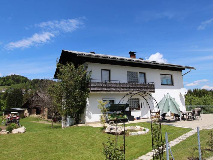 Ferienwohnung für 4 Personen, mit Balkon und Garten in Klagenfurt-Land